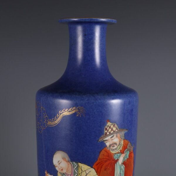 gold-painted arhat figure stick vase made in the Kangxi period of the Qing Dynasty - Image 4