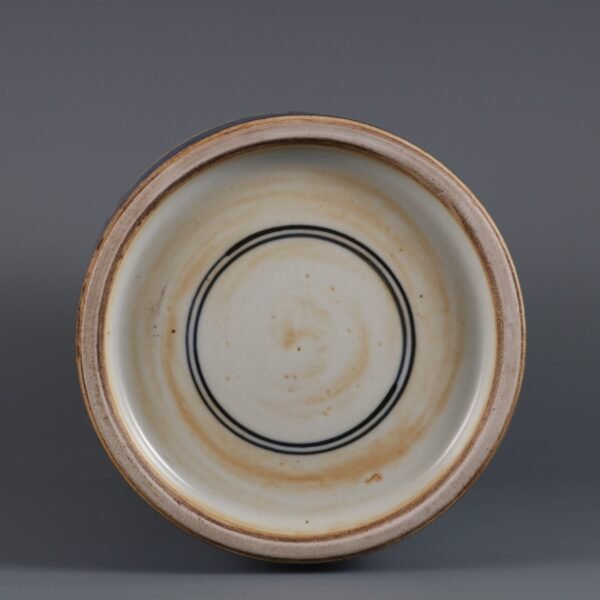 gold-painted arhat figure stick vase made in the Kangxi period of the Qing Dynasty - Image 9