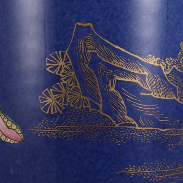 gold-painted arhat figure stick vase made in the Kangxi period of the Qing Dynasty - Image 8