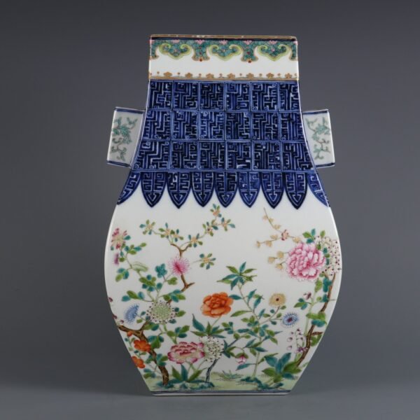 Qing Dynasty Qianlong period blue and white with pink twelve flower pattern square vase