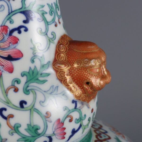 pattern animal ears flower mouth gourd vase made in the Qianlong period of the Qing Dynasty - Image 2