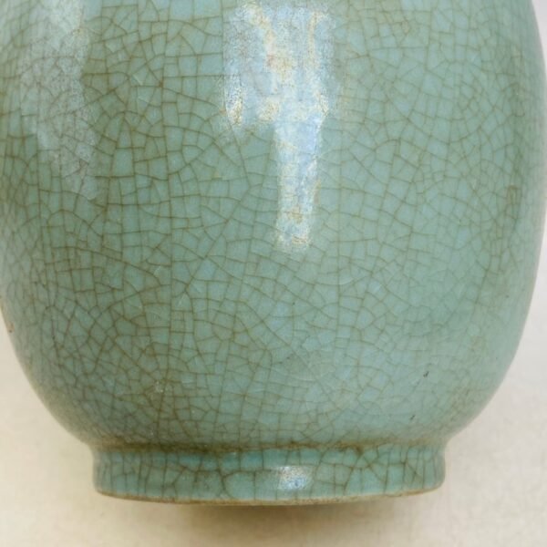 Ru porcelain thin gold style carved poem vase - Image 3