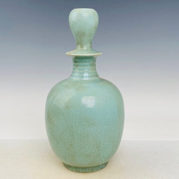 Ru porcelain thin gold style carved poem vase - Image 2